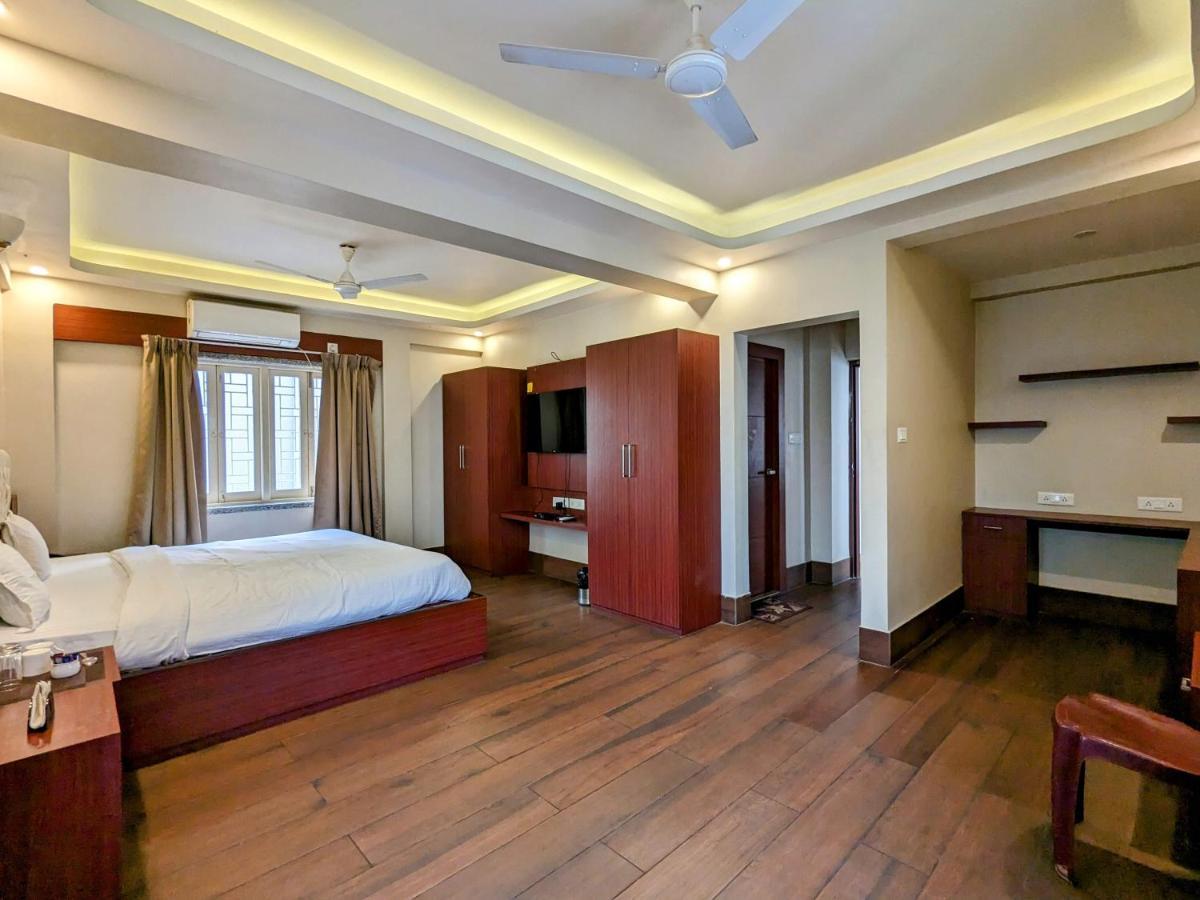 The Aster Enclave Hotel كولكاتا المظهر الخارجي الصورة